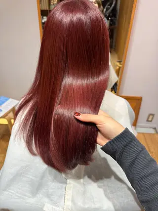 ミディアム カラー 大橋 芽衣のヘアスタイル