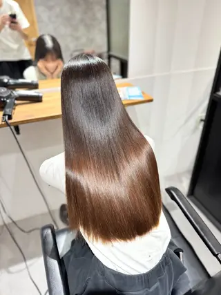 ロング Ceaven 溝の口【セヴン】所属・ツヤツヤ縮毛矯正 men'sカット小山のヘアスタイル
