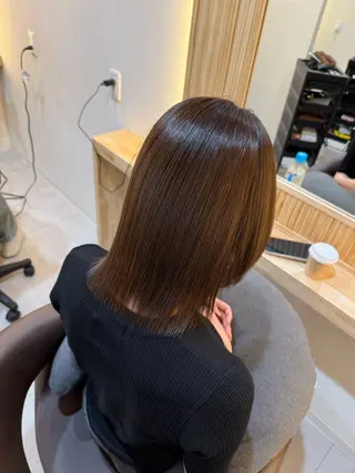 ミディアム attrait南堀江所属・絹髪矯正髪質改善 KAISEIのヘアスタイル