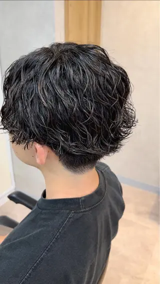 ミディアム パーマ メンズ メンズStylist 山根慧のヘアスタイル