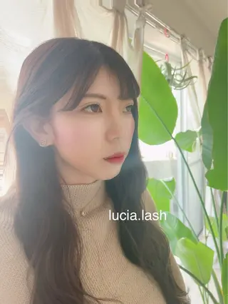 マツエク・マツパ Lucia 小川のマツエク・マツパデザイン