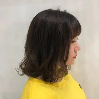 ミディアム 近藤 千裕のヘアスタイル