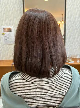 ミディアム カラー 亀山 来未のヘアスタイル