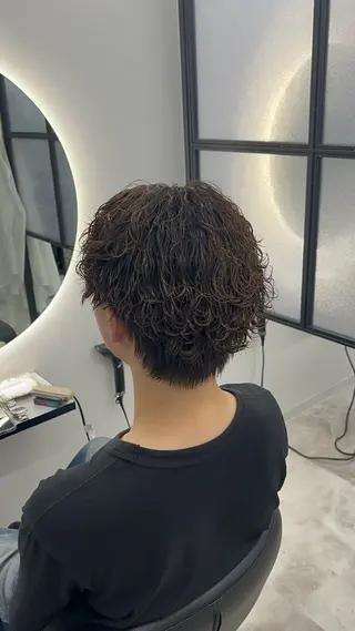 メンズ ✨パーマ×ハイトーン Futo✨のヘアスタイル