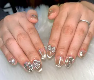 ネイル MADIA 横浜所属・池上 優希のネイルデザイン