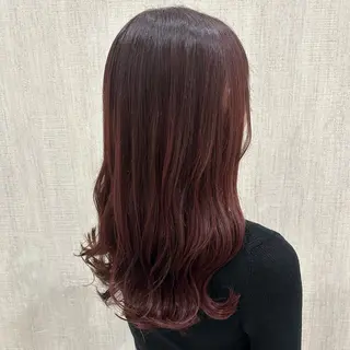 セミロング カラー 🫧透け感⋆艶髪💎 山口アヤカのヘアスタイル