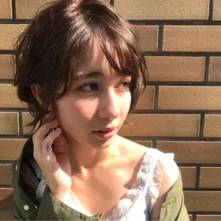 ショート 宮永 れいなのヘアスタイル