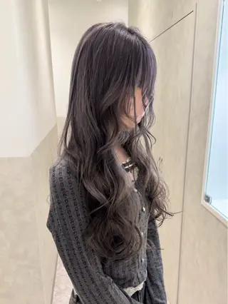 ロング カラー SALOWIN札幌大通り所属・札幌ブリーチカラー/ ダブルカラー/ドイのヘアスタイル