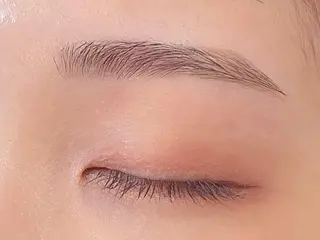 アイブロウ hibiki 🤍sofa立川のマツエク・マツパデザイン