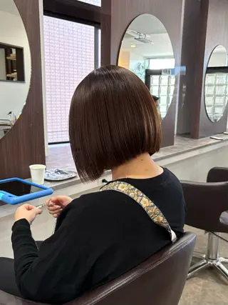 ミディアム タナカ レイヤのヘアスタイル