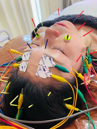 美容鍼灸サロン mahoroba院長のエステ・リラクイメージ