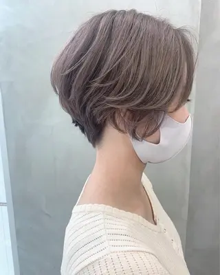 ショート カラー ブームボックス所属・🐝ハイトーンカラー hachi🐝のヘアスタイル