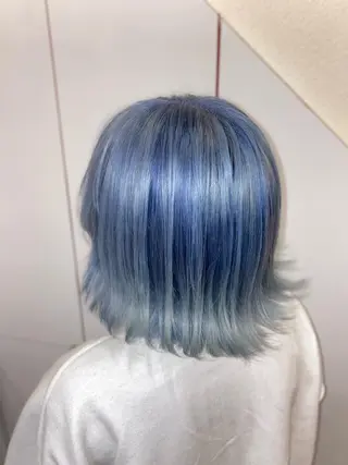 ミディアム ゆぴ☾‪/推しカラー /ハイトーンのヘアスタイル