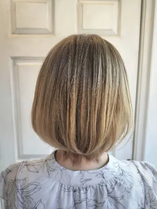 カラー ミディアム Watanabe. cのヘアスタイル