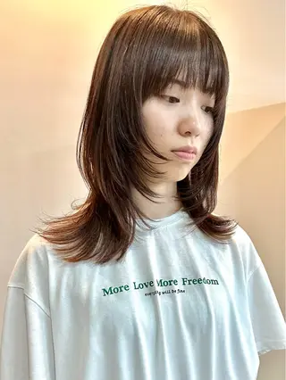 セミロング カラー ヘアアレンジ 切りっぱなしボブ/ デザインカラー店長のヘアスタイル