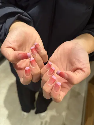 ネイル ニュアンスネイル 💅🏻yuuiのネイルデザイン