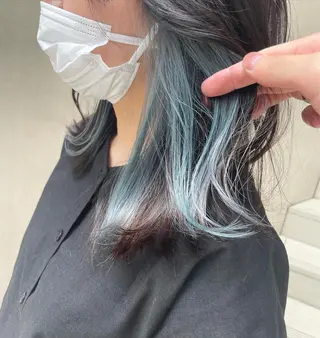 ミディアム カラー ケアブリーチ/ エクステ/レイヤーのヘアスタイル