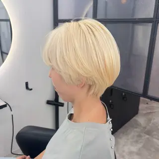 ショート カラー Ren. 🦋デザインカラーのヘアスタイル