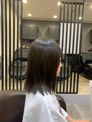 ミディアム レイヤー/ナチュラル 特化西宮北口/みなみのヘアスタイル