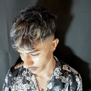 ショート カラー パーマ メンズ Cut House Shiomi所属・🔥メンズ専門🔥 Ayutoのヘアスタイル