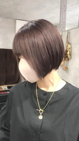 ショート カラー タカハシ ユウキのヘアスタイル