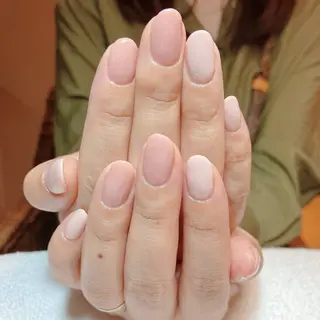 ネイル 綱島 佳恵のネイルデザイン