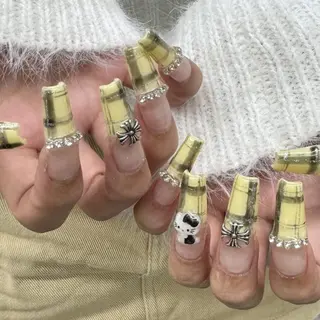 ネイル nailstudio eviz新宿店のネイルデザイン