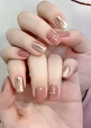 ネイル LEDアイラッシュ ∩_∩アオイのマツエク・マツパデザイン