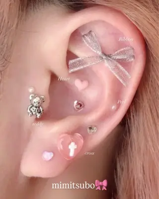 Azuria eyelash 恵比寿店所属・耳ツボジュエリー🎀 韓国束感まつげ🩵のマツエク・マツパデザイン