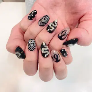 ネイル Kira-ra所属・Kira-ra💎 KIRARIのネイルデザイン