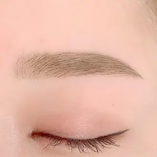 アイブロウ BellFlower Aki(眉・まつげ)のマツエク・マツパデザイン