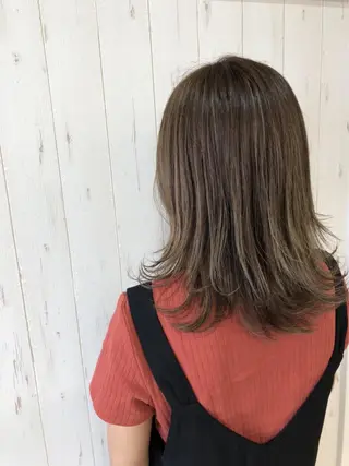 ミディアム カラー メンズ人気NO,1 Genieジーニーのヘアスタイル