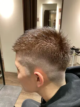 ショート UNCHEL所属・橋本 和弥のヘアスタイル