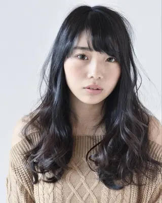 セミロング カラー パーマ KIZU 髪質改善 オカルト怪談のヘアスタイル