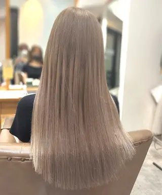 ロング 小川 ひかるのヘアスタイル
