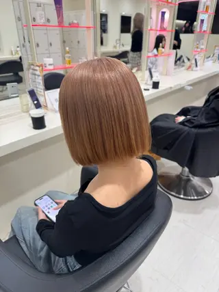 ミディアム カラー 🧡モテ髪＆透明感 🧡オレンジ🌻🧡のヘアスタイル