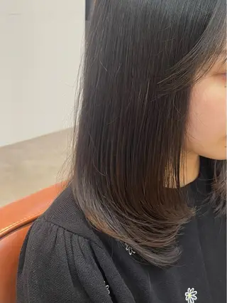 ミディアム TRAM mikuのヘアスタイル