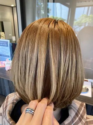 ミディアム TECHRISE金山所属・ERIKO Tのヘアスタイル