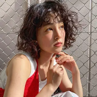 ミディアム パーマ irwi/イルウィ所属・miku🎀門前仲町 ブリーチ・レイヤーのヘアスタイル