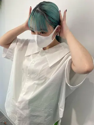 ミディアム カラー salowin神戸三宮suite所属・工藤 貫多のヘアスタイル