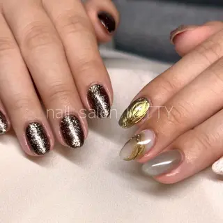 ネイル 岡部 あかねのネイルデザイン