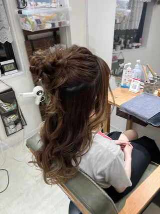 ロング ヘアアレンジ 山室 敬義のヘアスタイル