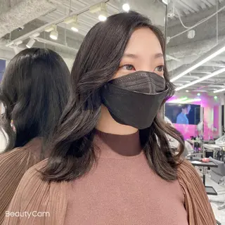 ミディアム 渋谷韓国ヘア🇰🇷 SAYAKA🩶ᩚのヘアスタイル