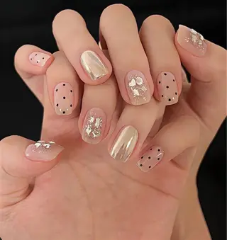 ネイル T. Leeのネイルデザイン