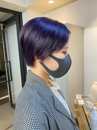 ショート カラー flamme Annaのヘアスタイル