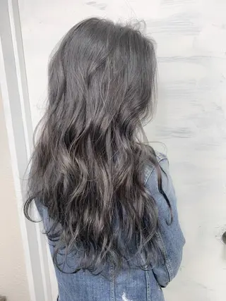 ロング カラー BOX mico.のヘアスタイル