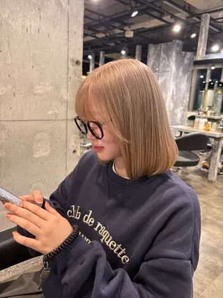 ミディアム カラー ハイトーンブロンド 横浜💞ミオのヘアスタイル