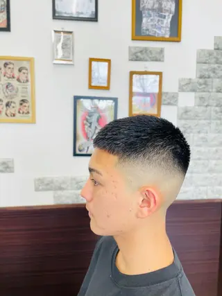 メンズ Cam's豊見城店所属・無料‼︎メンズ限定 URASAKIのヘアスタイル