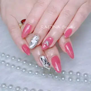 ネイル 桃香 Minaのネイルデザイン