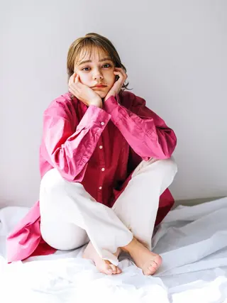 ミディアム 🩵FERIA 桃山台　足立あゆみのヘアスタイル